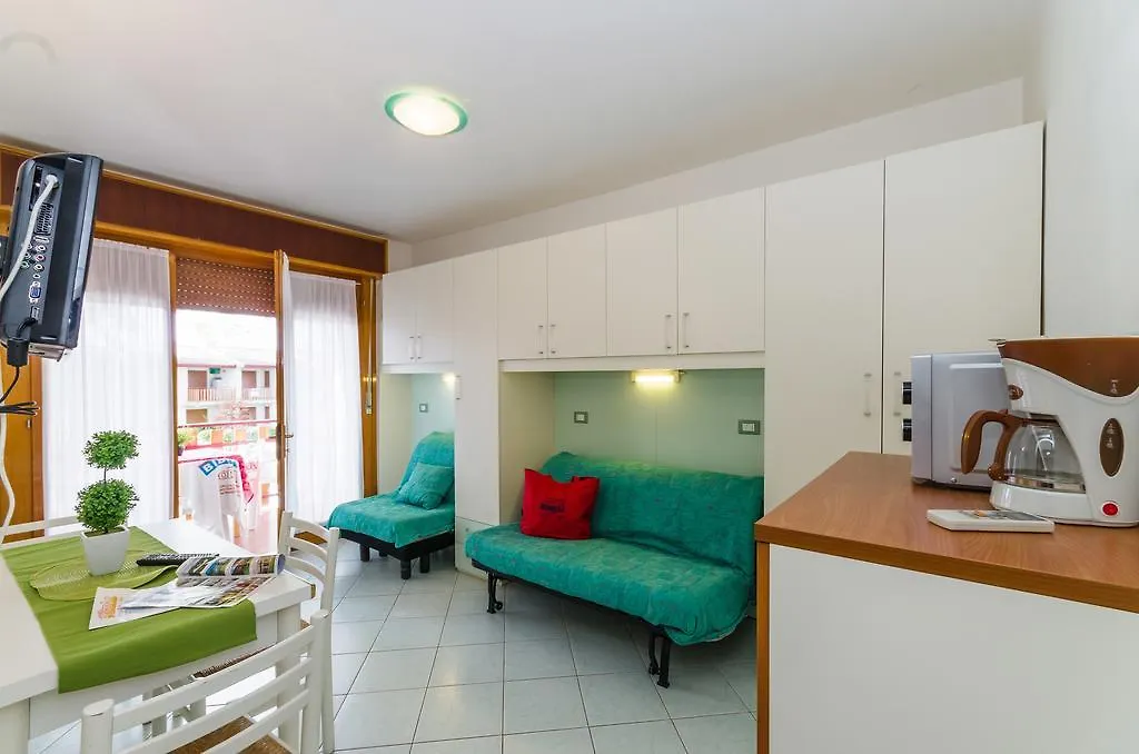 アパート Residence Al Porto ビビオーネ